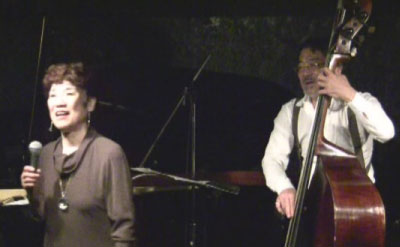 上野尊子 岡田勉