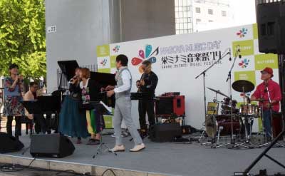 後藤浩二(p) 渡辺美香さん(CBC) 小堀勝啓さん(CBC) 興津博規(b) 黒田敦司(ds)