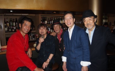藤山E.T.英一郎(ds) 野力奏一(p) 峰厚介(ts) 大野俊三(tp) 岡田勉(b)